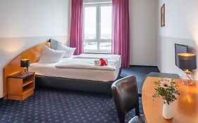 Hotel Belmondo Leipzig Airport By Mayburgh